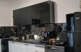 Casa de vanzare cu 3 camere, 152 mp utili, Zona Lazuri