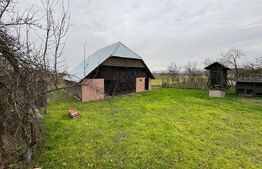 Casa de vanzare cu 3 camere, 2050 mp, zona Tatarasti