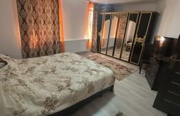 Casa de vanzare cu 3 camere, 120mp, zona semicentrala.