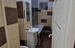 Apartament de vanzare cu 2 camere, 56 mp, zona Micro 15