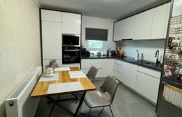 Apartament de vanzare cu 4 camere, 92mp, Micro 16