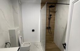 Apartament de vanzare, cu doua camere, 53 mp, zona semicentrala