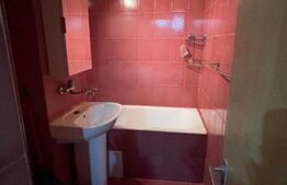 Apartament de vanzare, cu 2 camere, 40 mp, zona Botizului