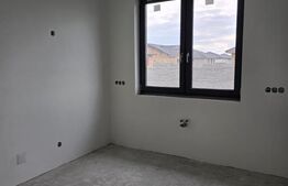 Casa, 3 camere , 130 mp. Lazuri 