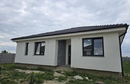 Casa, 3 camere , 130 mp. Lazuri 