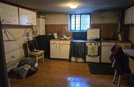 Casa de vanzare, cu 6 camere, 209 mp zona Titulescu