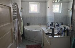 Casa de vanzare, cu 6 camere, 209 mp zona Titulescu