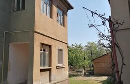 Casa de vanzare, 6 camere, 140 mp, zona 14 Mai