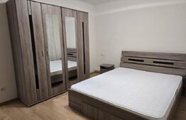 Apartament de inchiriat, cu 3 camere, 77 mp, zona Micro 17