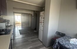 Apartament de vanzare, cu 4 camere, 80,23 mp, zona Micro 16