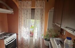 Apartament de vanzare, cu 3 camere, 57 mp, zona Micro 17