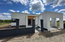 Casa moderna, 4 camere, 500 mp teren, Cionchesti