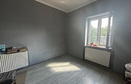 Casă de vanzare, cu 3 camere, 100 mp, zona Burdea 