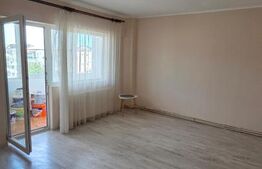 Apartament de vanzare, cu 4 camere, decomandat, 84mp, zona Micro 16