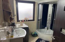 Casa de vanzare, cu 4 camere, 140 mp, zona Strada Dara