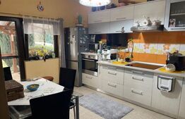 Casa de vanzare, cu 4 camere, 140 mp, zona Strada Dara