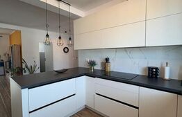  Casa moderna, de vanzare, cu 4 camere, 118 mp, zona Lucian Blaga