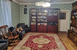 Casa de vanzare cu 4 camere, 110 mp, zona 14 Mai