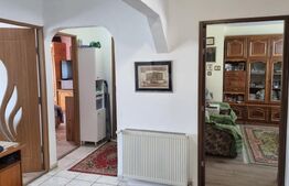 Apartament de vanzare, cu 3 camere, 79,1 mp , zona Carpati 2