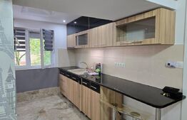 Apartament de inchiriat, cu 2 camere, 52 mp, zona Micro16