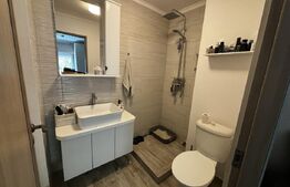 Apartament de vanzare, cu 3 camere, 76 mp, zona  Carpați 2 