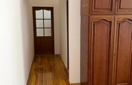 Apartament de vanzare, cu 4 camere, 96 mp, zona centrala