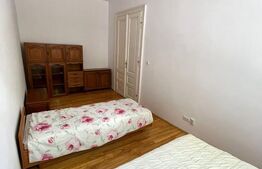 Apartament de vanzare, cu 4 camere, 96 mp, zona centrala