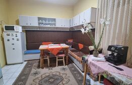 Apartament de vanzare, cu 2 camere, 82 mp, zona ultracentrala