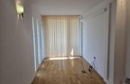 Casa  cu piscina ,7 camere, 447 mp - teren 1535mp, Vetis