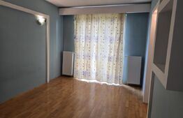 Casa  cu piscina ,7 camere, 447 mp - teren 1535mp, Vetis