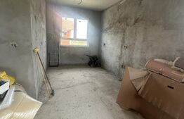 Casa la roșu 3 camere, 142mp, 585 mp teren, zona Cionchesti 