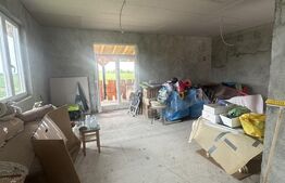 Casa la roșu 3 camere, 142mp, 585 mp teren, zona Cionchesti 