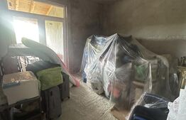 Casa la roșu 3 camere, 142mp, 585 mp teren, zona Cionchesti 