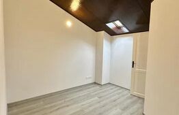 Apartament cu 4 camere, 79 mp utili, zona Closca