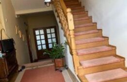Casa 8 camere 400 mp, 14450 mp Teren - Paulesti
