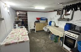 Casa P+2, 240 mp, 300 mp teren, zona Titulescu