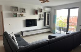 Apartament devanzare, decomandat cu 3 camere, 90 mp, zona Butterfly 3