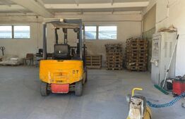 Hala industriala 1300mp / 2350 teren . Vetis