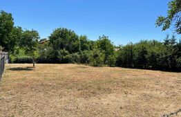 Teren intravilan, de vanzare, 655 mp, zona Bercu Rosu