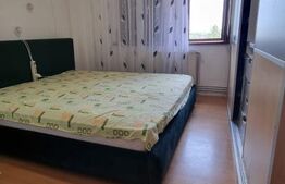 Apartament de vanzare, cu 3 camere, 61 mp, zona semicentrala