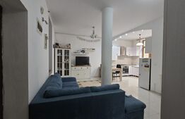 Apartament de vanzare, cu 3 camere, 116 mp, zona semicentrala