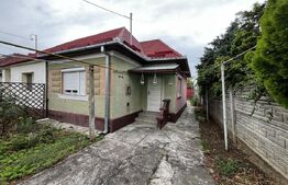 Casa de vanzare, 85mp, zona Micro 14
