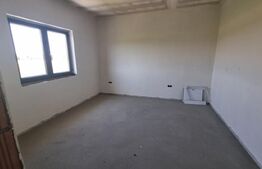 Casa noua, semifinisata , 93 mp, zona Martinesti