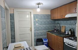 Casa 2 camere 50. mp. 500 mp teren. Zona Unio