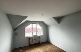 Casa de vanzare in Lazuri, ideala si pentru investitii