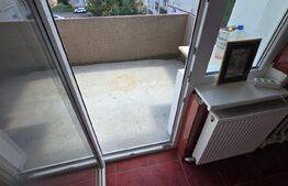Apartament de vanzare, cu 3 camere, 76 mp, zona Micro 17