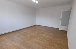 Apartament de vanzare, cu 3 camere, 76 mp, zona Micro 17