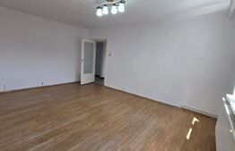 Apartament de vanzare, cu 3 camere, 76 mp, zona Micro 17