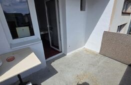 Apartament de vanzare, cu 3 camere, 76 mp, zona Micro 17
