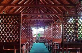 HOTEL / RESTAURANT YVETTE, de vanzare, 35 ari teren, zona Aurel Vlaicu